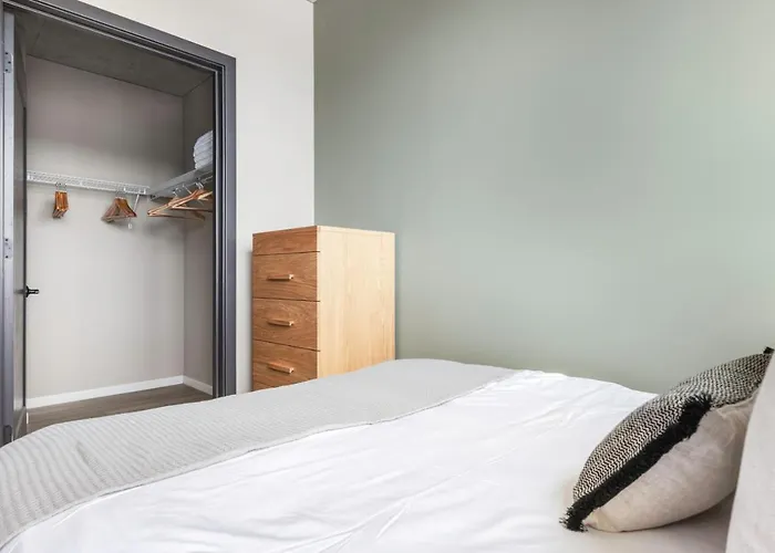W Loop 1br W Pool Gym Nr Fulton Mkt Chi-295 *